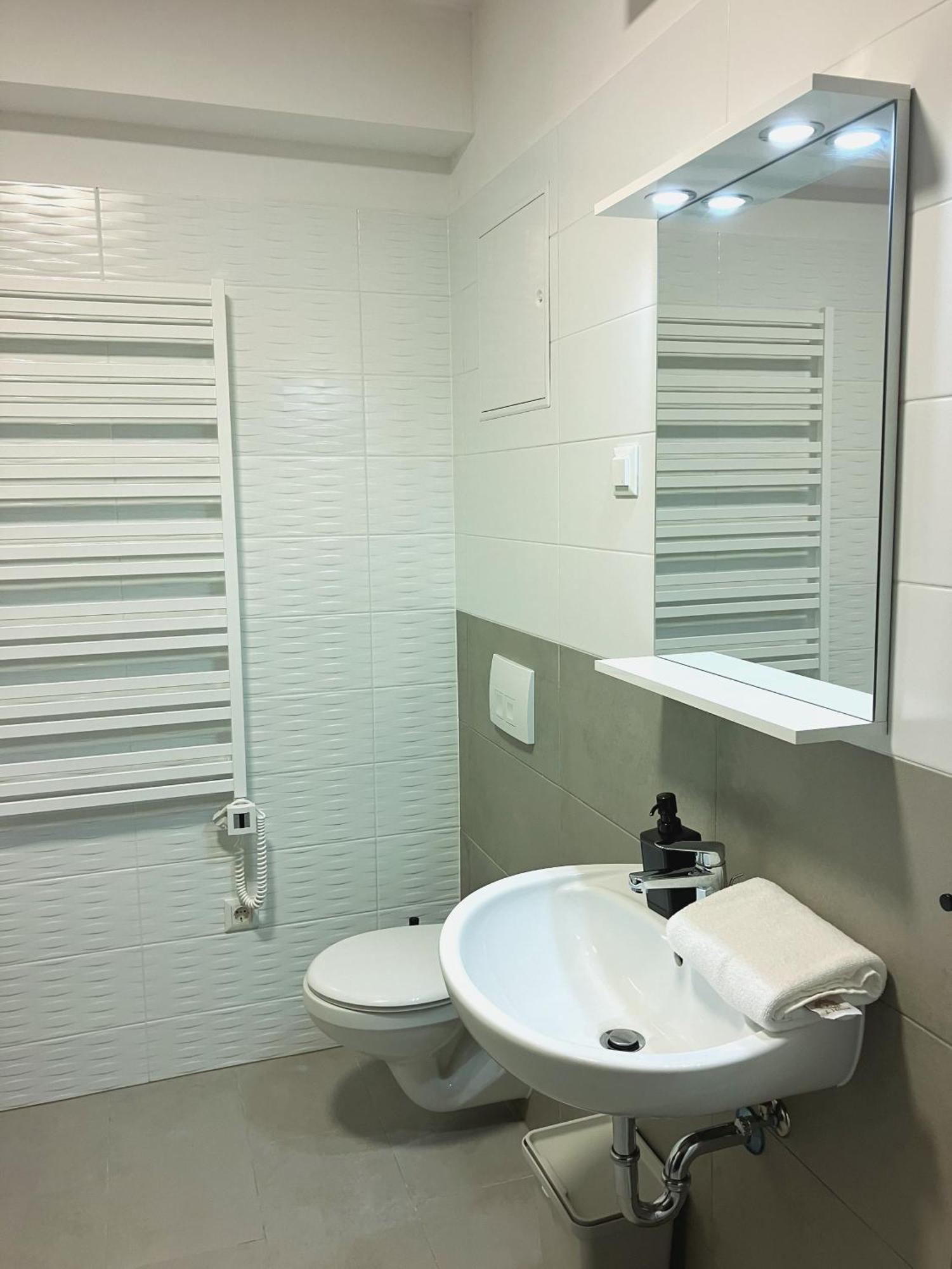 Hock Residence Budapest Luaran gambar